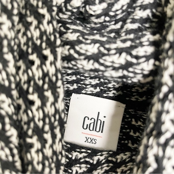 CABI Women’s Fergie Turtleneck Split Sweater - XXS - Picture 4 of 9